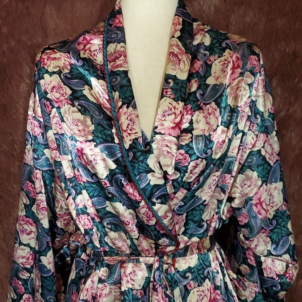 Barbizon at Home Long Floral Robe